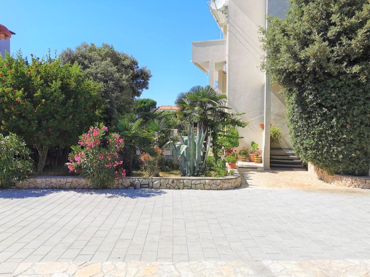 Lenka Apartments I Novalja Dış mekan fotoğraf
